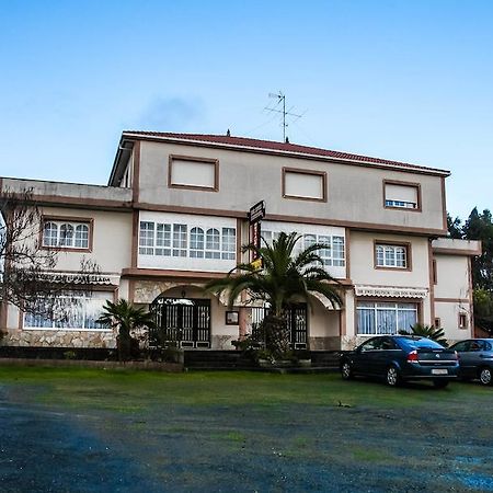 Los Dos Alemanes Melide Luaran gambar